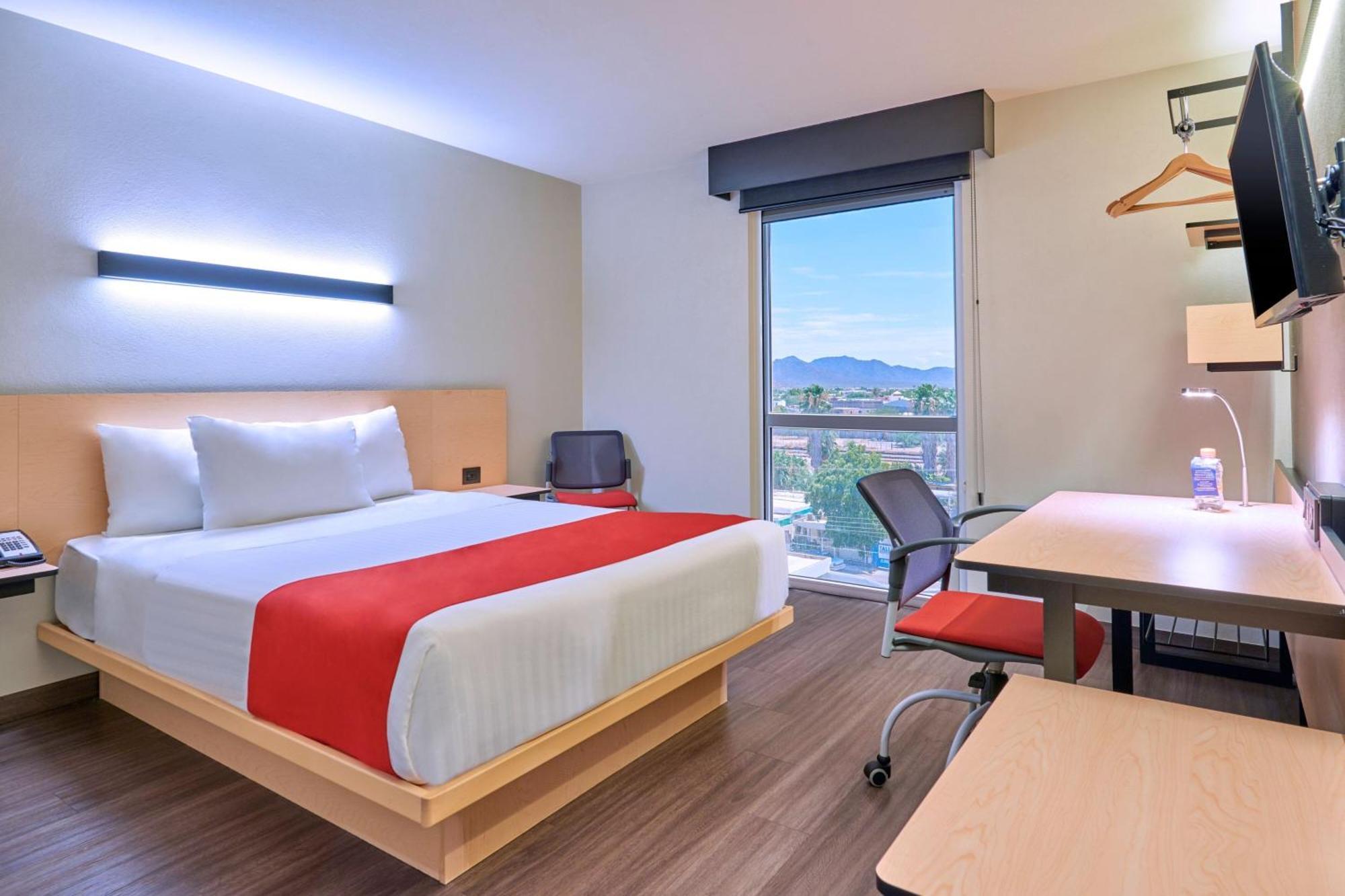 City Express By Marriott פיידראס נגראס מראה חיצוני תמונה
