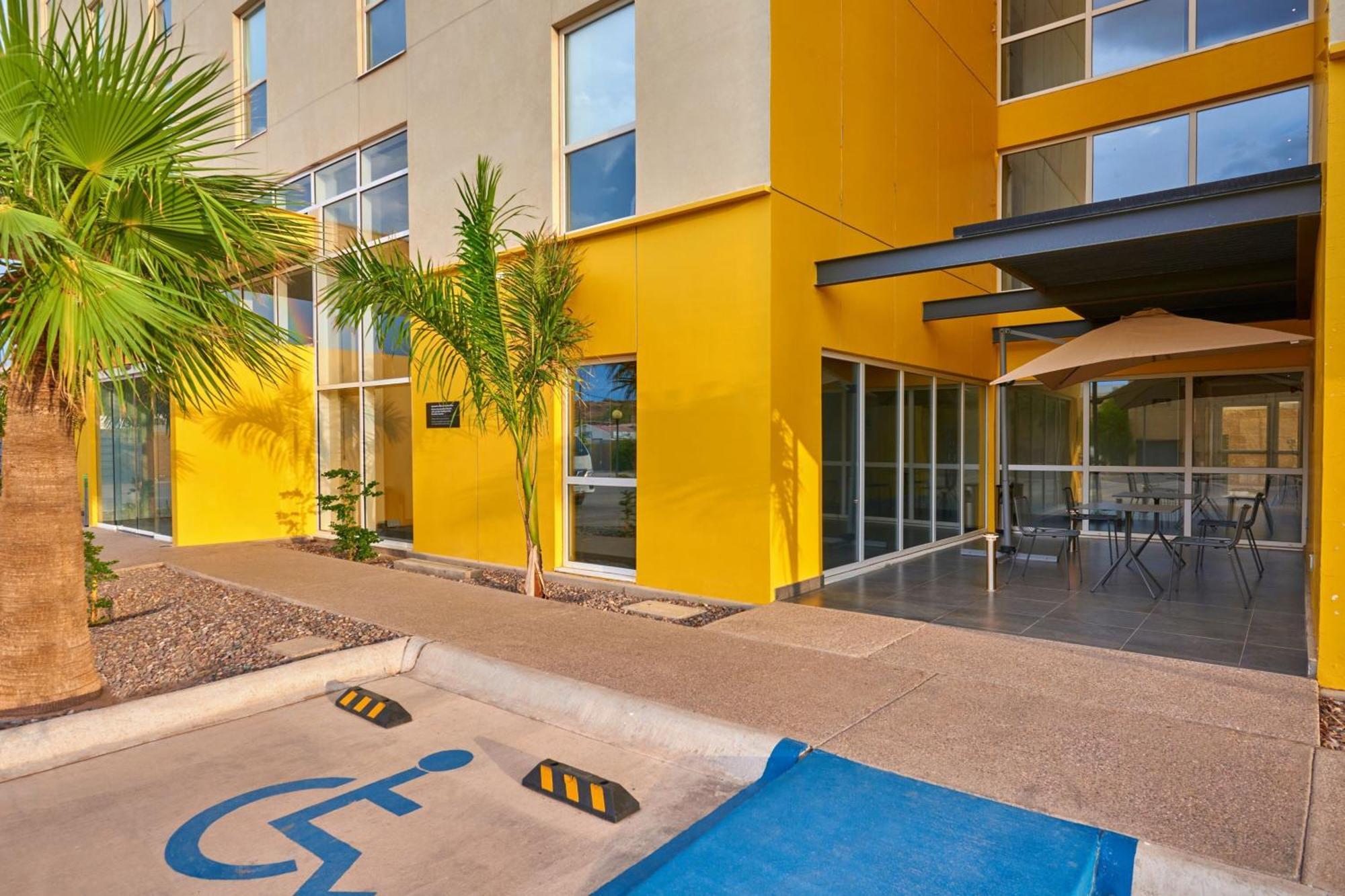 City Express By Marriott פיידראס נגראס מראה חיצוני תמונה