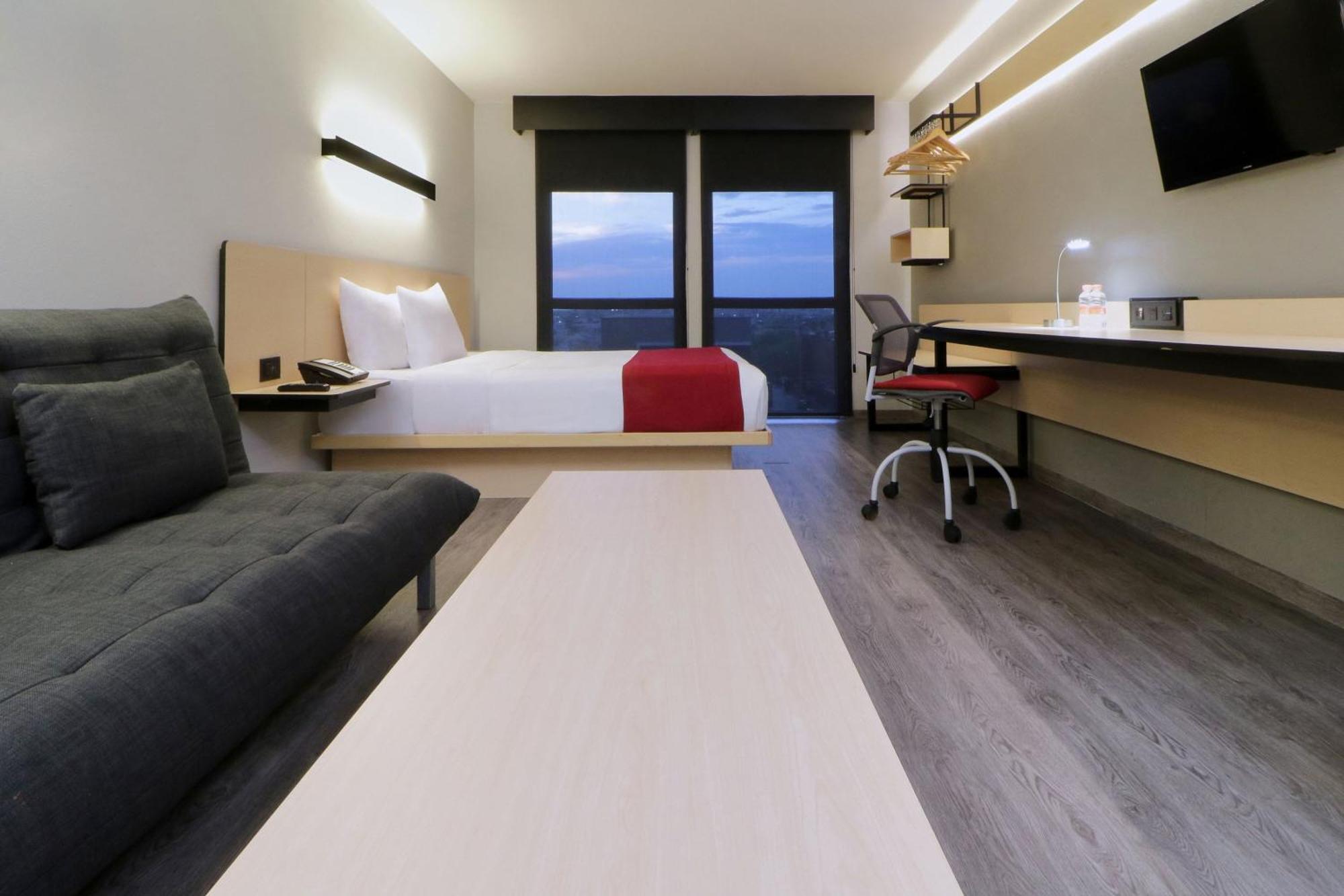 City Express By Marriott פיידראס נגראס מראה חיצוני תמונה