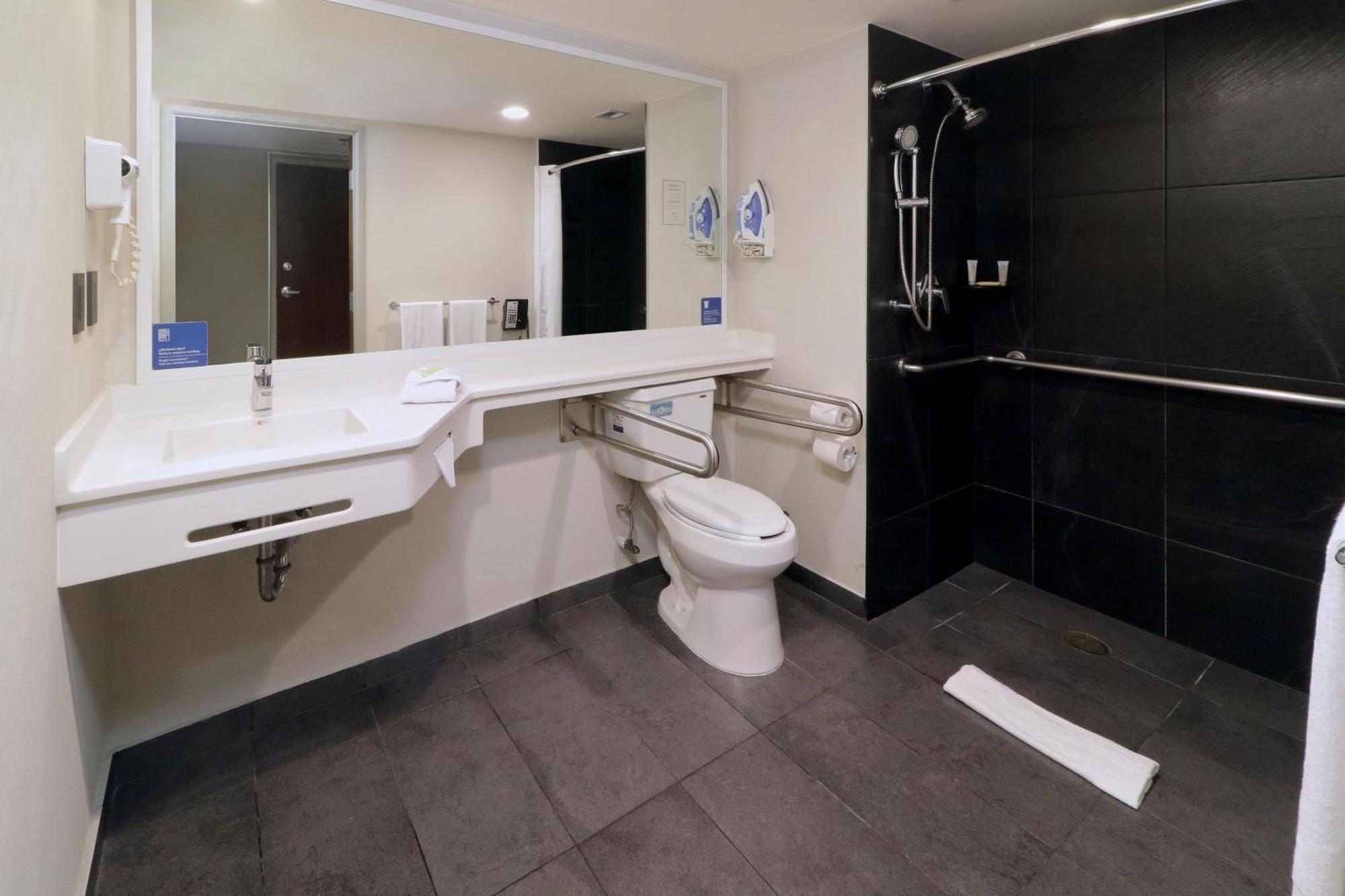 City Express By Marriott פיידראס נגראס מראה חיצוני תמונה
