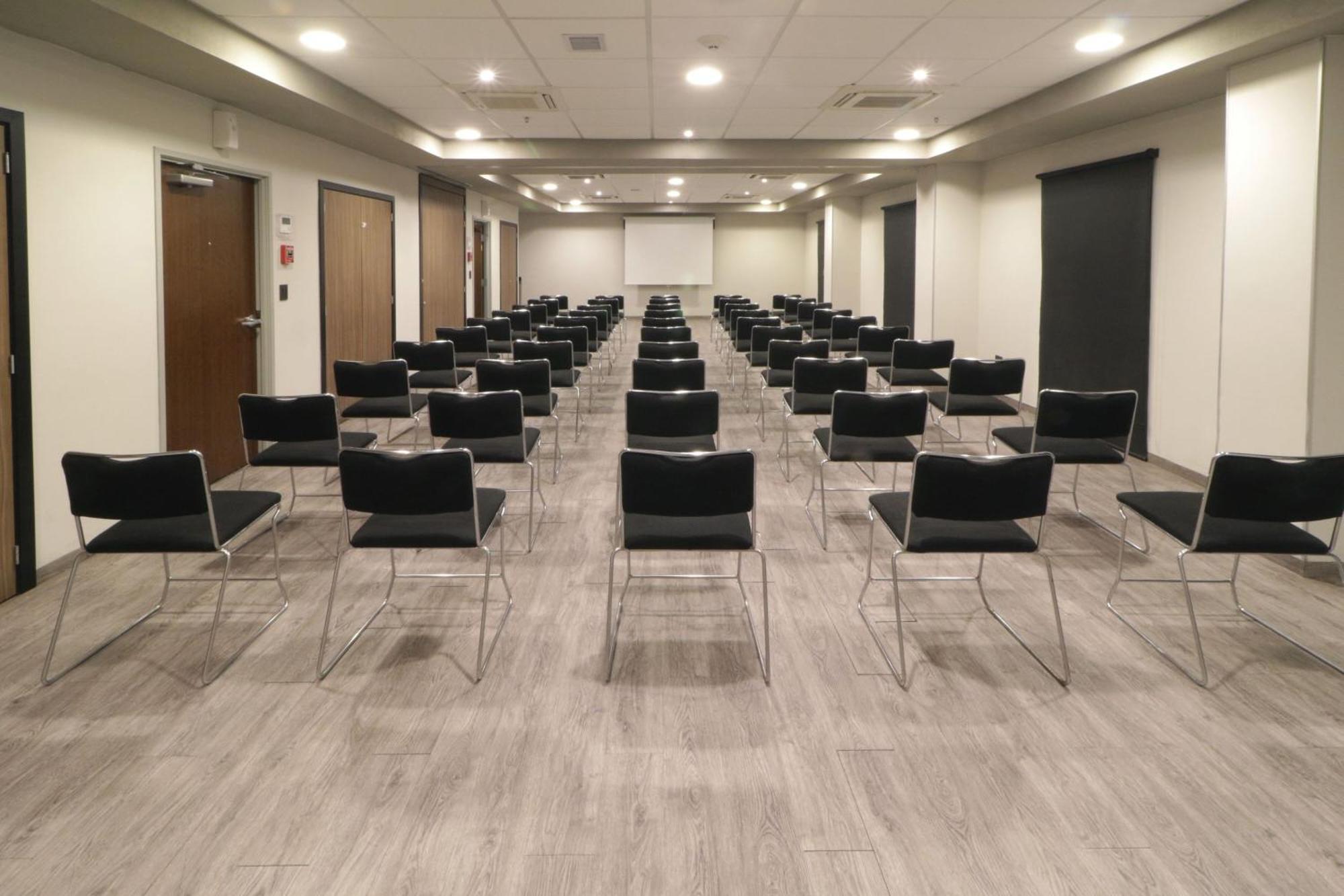 City Express By Marriott פיידראס נגראס מראה חיצוני תמונה