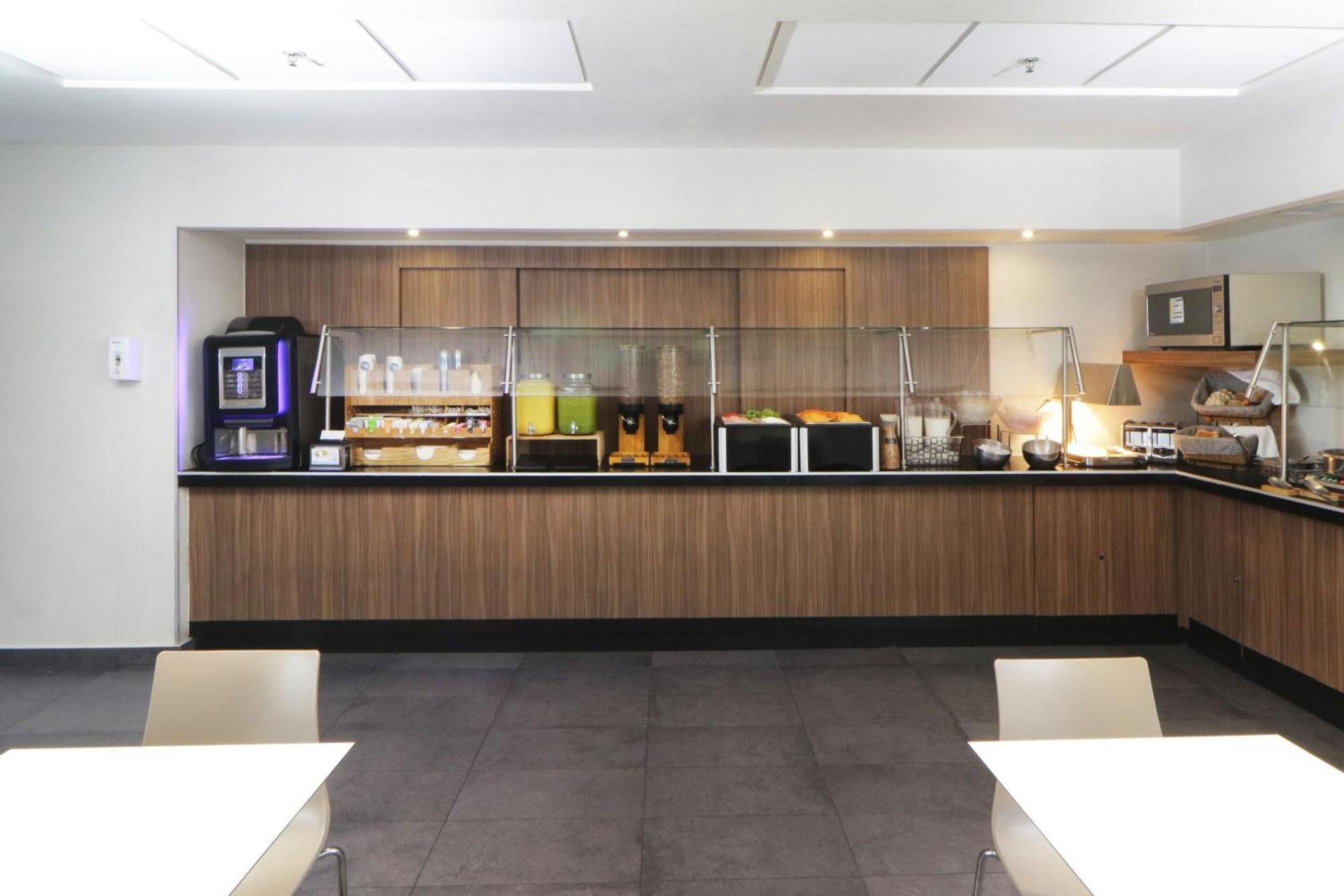 City Express By Marriott פיידראס נגראס מראה חיצוני תמונה